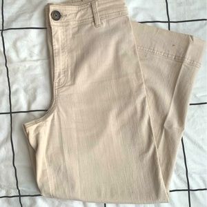 H&M- Cotton twill, high rise cropped wide leg pants.